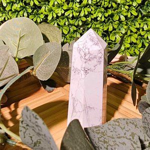 Natural white Howlite